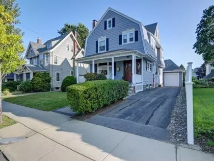 51 Willow St, Quincy, MA 02170