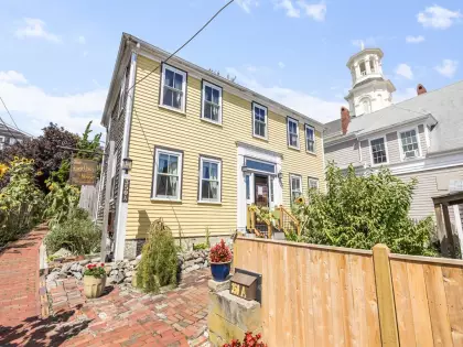 350-A Commercial St, Provincetown, MA 02657