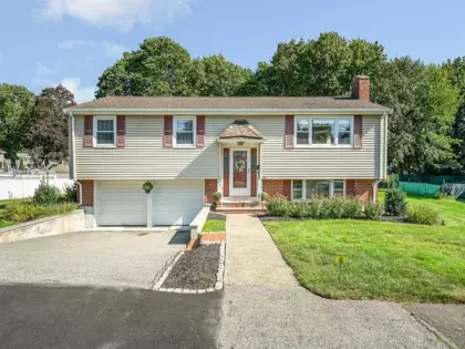 39 Quimby Ave, Woburn, MA 01801