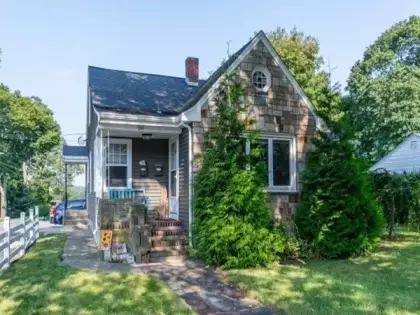 59 Purchase St, Milford, MA 01757