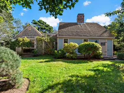 80 Red Wing Ln, Barnstable, MA 02630