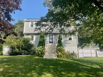 92 Colchester Dr, Plymouth, MA 02360