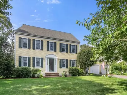 53 Noreast Dr, Bourne, MA 02562