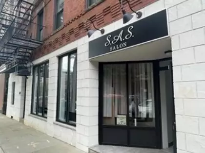 438 Commercial St, Boston, MA 02109