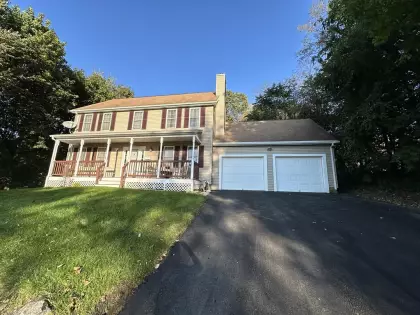 47 Dillon St, Worcester, MA 01604
