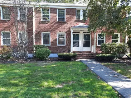 70 Colony Rd #70, West Springfield, MA 01089