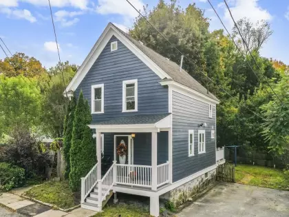 17 Genest Ave, Lowell, MA 01854
