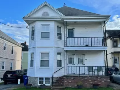 208-210 Query St, New Bedford, MA 02745