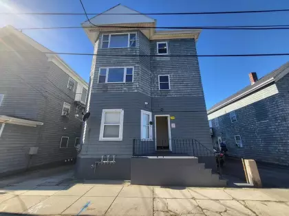 47 Mulberry St, Fall River, MA 02721