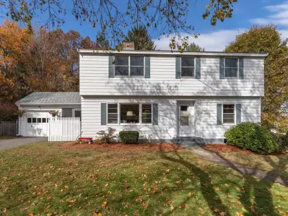 28 Montview Rd, Chelmsford, MA 01824