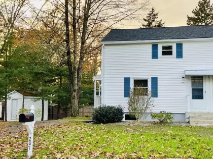 207 Union St Ext #2, Mansfield, MA 02048