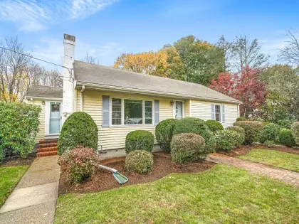 23 MONTROSE AVE, Wakefield, MA 01880