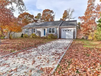 37 Bakers Dr, Harwich, MA 02645