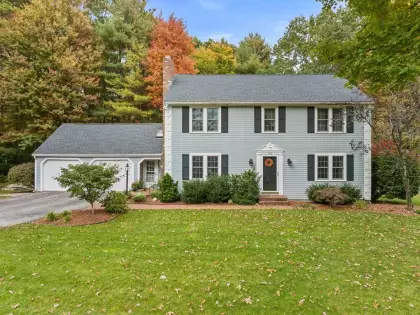 141 Colonial Dr, Hanover, MA 02339