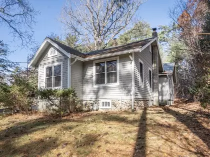 49 Anderson Ave, Middleborough, MA 02346