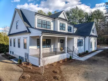 81 Powers Rd, Concord, MA 01742