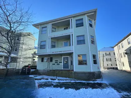 869 Brock Ave, New Bedford, MA 02744