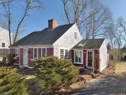 53 Monument Neck Rd, Bourne, MA 02532