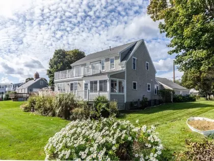 17 Muster Field Road, Plymouth, MA 02360