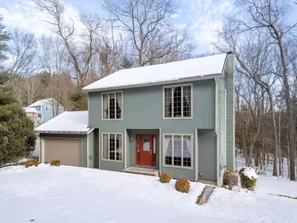 85 Brentwood Dr, Southbridge, MA 01550