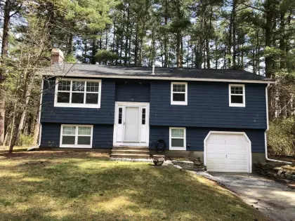56 Maplewood Drive, Townsend, MA 01469