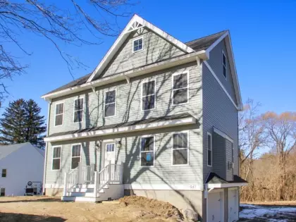 547 West Lowell Ave, Haverhill, MA 01832