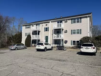 1475 Braley Rd #20, New Bedford, MA 02745