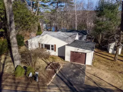 2 Old County Ln, Holland, MA 01521