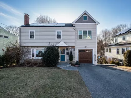 33 Sargent Rd, Winchester, MA 01890