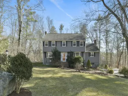 45 Indian Hill Rd, Medfield, MA 02052