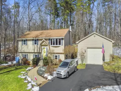 109 Wallace Hill Road, Townsend, MA 01469