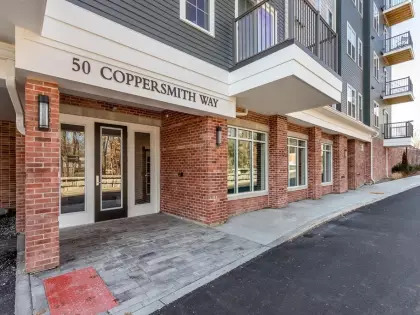 50 Coppersmith Way #104, Canton, MA 02021