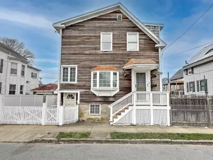 15 Spruce St, New Bedford, MA 02740
