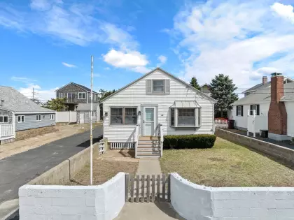 155 River St, Scituate, MA 02066