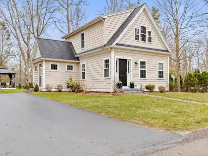 44 Prouty Ave, Norwell, MA 02061
