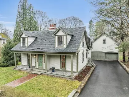 93 Monument Street, Concord, MA 01742