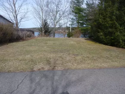 25 Lake Shore Dr. Ext., West Brookfield, MA 01585