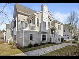 10 Clover Dr #10, Plymouth, MA 02360