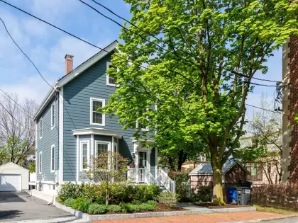 16 Chester Place, Somerville, MA 02144