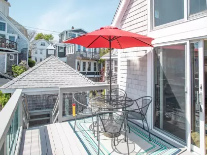 359 Commercial St #1, Provincetown, MA 02657