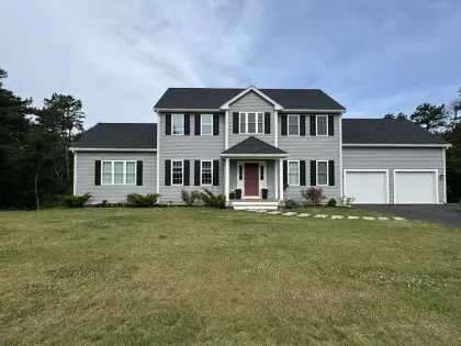 45 Lower Elbow Pond Ln, Plymouth, MA 02360