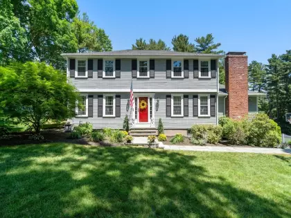 18 Indian Hill Rd, Medfield, MA 02052