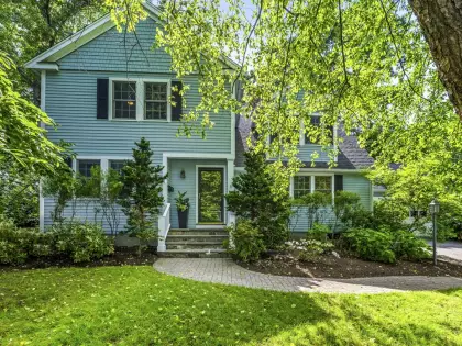 3 Dudley Rd, Wellesley, MA 02481